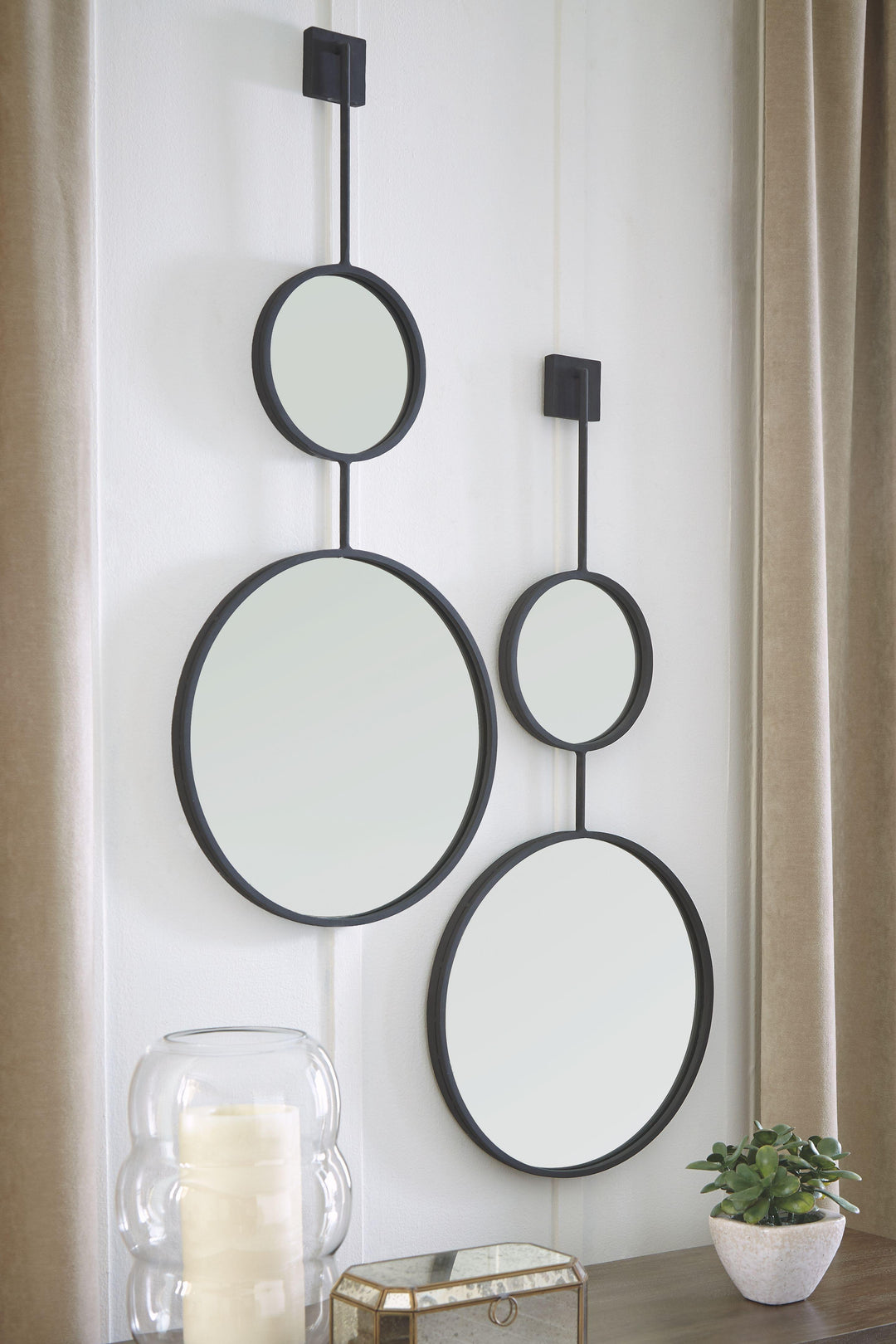Black Frame Double Circle Accent Mirror