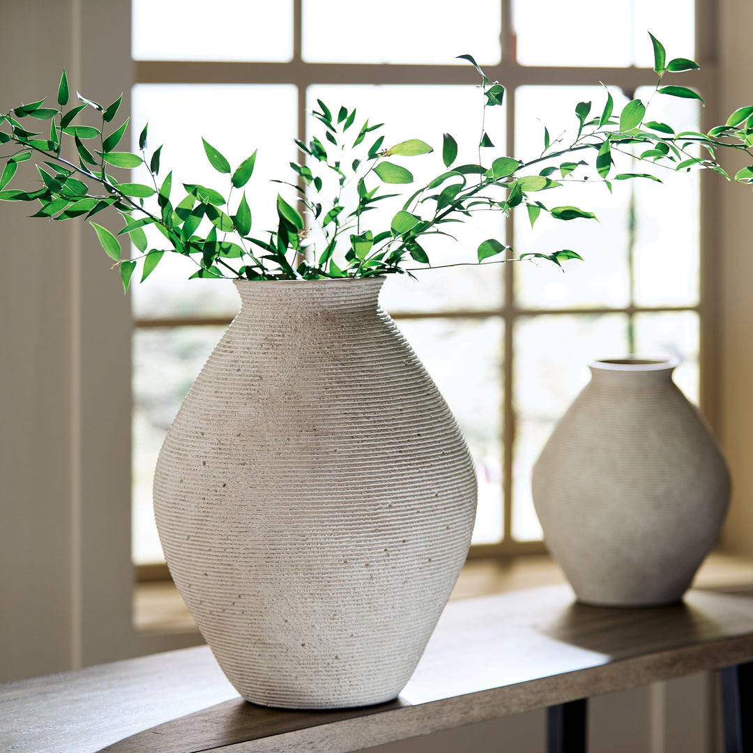 Hannela - Vase - Charmed House Interiors (Kansas City, MO)