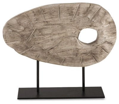 Dash Wood Sculpture - Charmed House Interiors (Kansas City, MO)